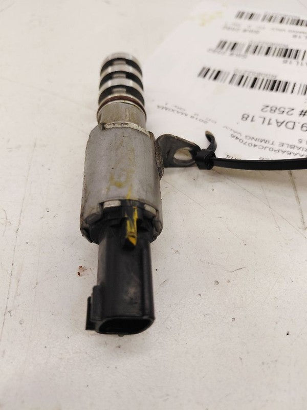 Nissan Maxima Variable Timing Gear Oil Control Valve Solenoid 3.5 2018