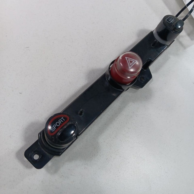 Fiat 500 Hazard Switch 4 Way Flasher Button  2012 2013 2014 2015 OEM