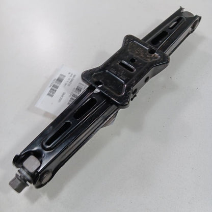 Buick Encore Spare Tire Changing Jack  2019 2018 2017