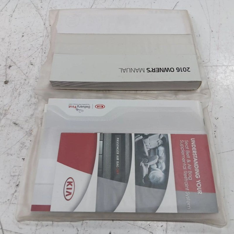 Kia Forte Owners Manual  2016 OEM