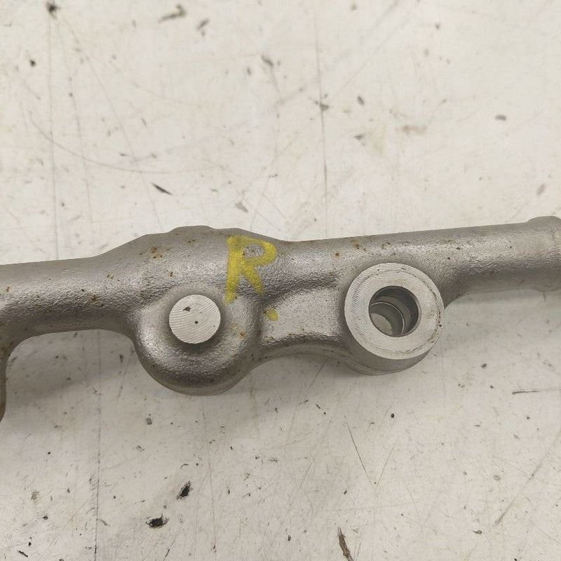 Lexus IS350 Right Lower Fuel Rail Injection Injector Mount Bar  2020 2