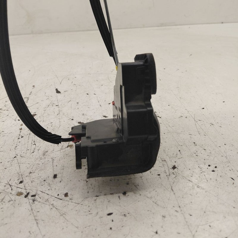 Buick Encore GX Door Latch Lock Left Driver Front  2022 2023 2024 2025
