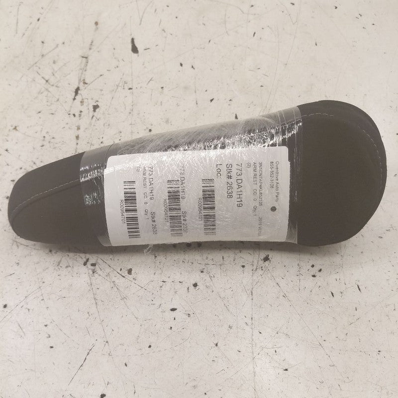 Nissan Versa Arm Rest  2019 2018 2017 2016