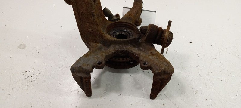 Passenger Right Front Spindle Knuckle With Caliper Carrier Fits 98-10 