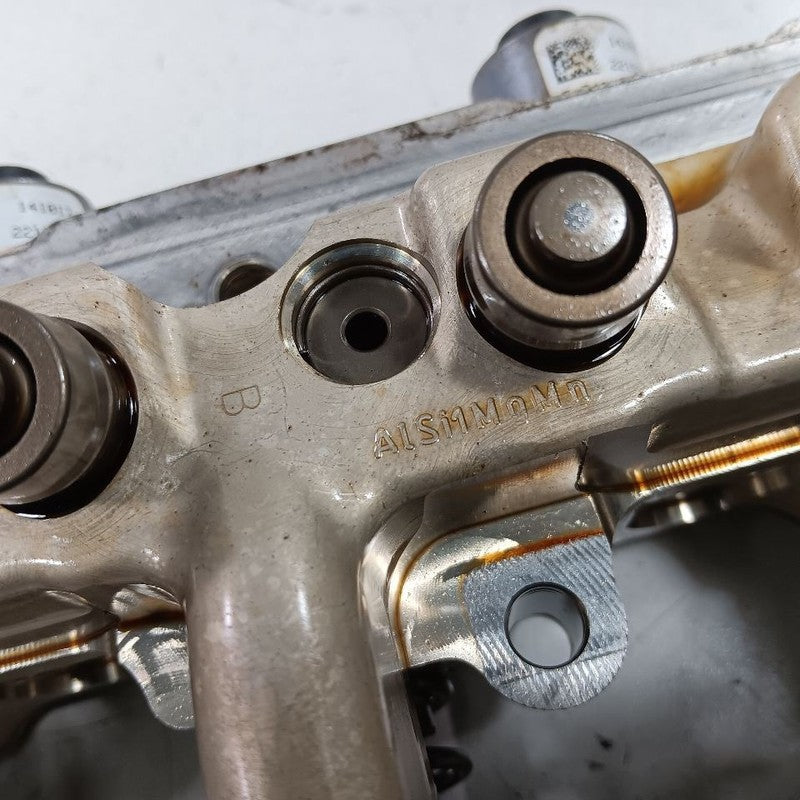 Fiat 500 Variable Timing Gear Oil Control Valve Solenoid Cylinder Head 2016 2017