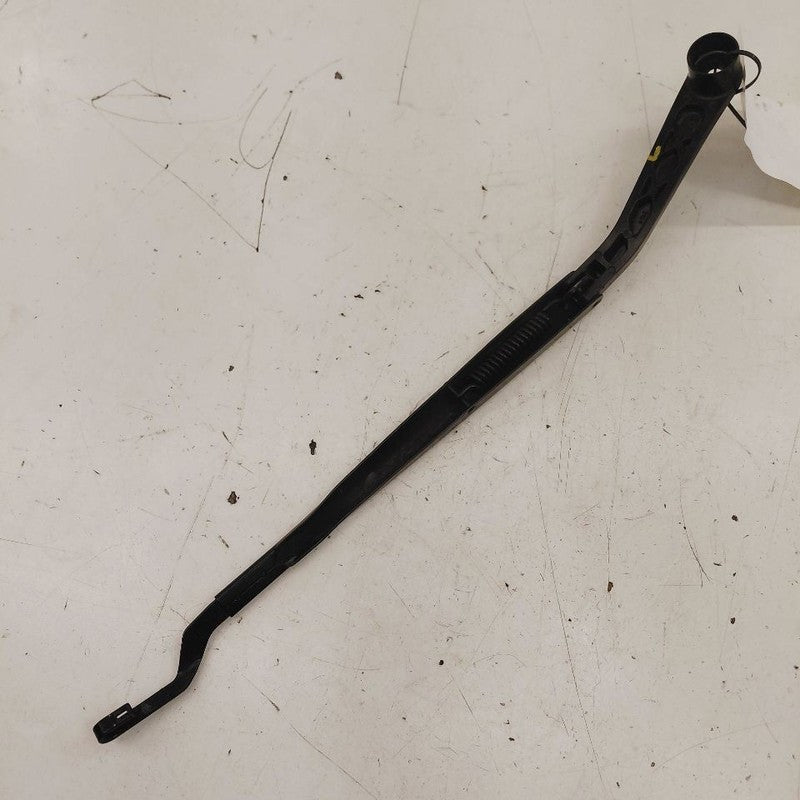 Chrysler 300 Windshield Wiper Arm Left Driver  2017 2018 2019