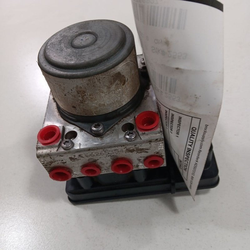 Anti-Lock Brake Part Pump Actuator Fits 15-17 Jeep Renegade  OEM