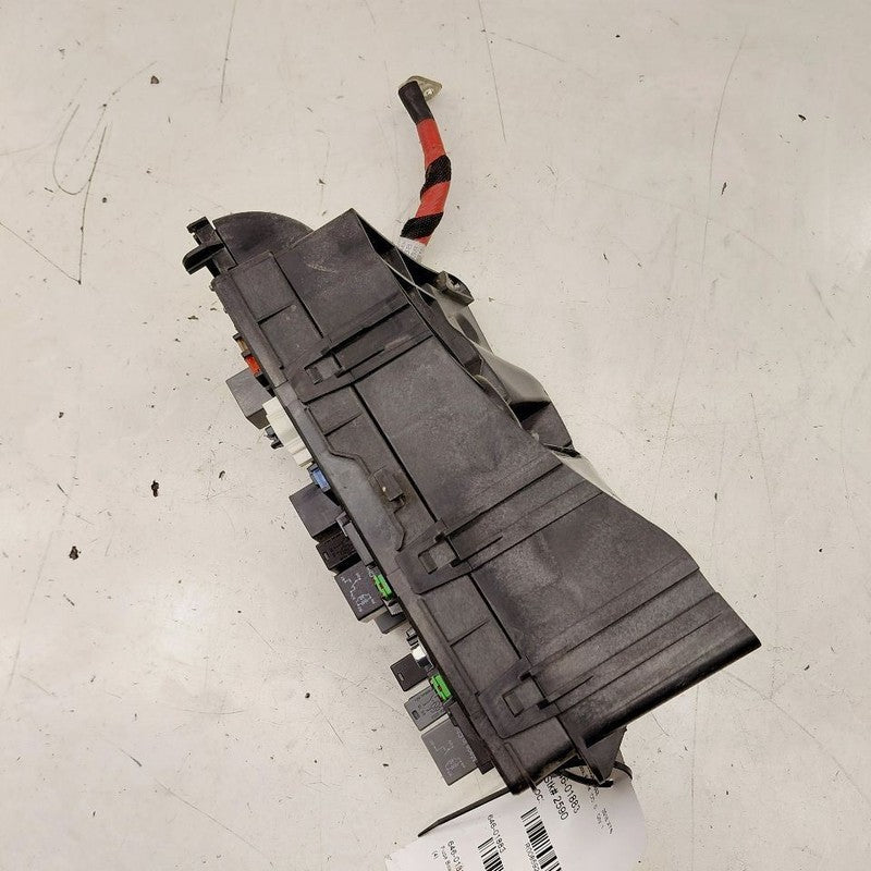 Fuse Box Engine VIN 3 8th Digit Lfx Opt NJ2 Fits 15-17 Cadillac XTS