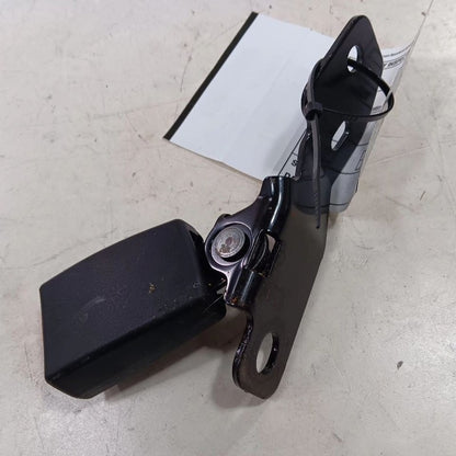 FIAT 500 Seat Belt Buckle Latch Right Passenger Rear Back  2017 2016
