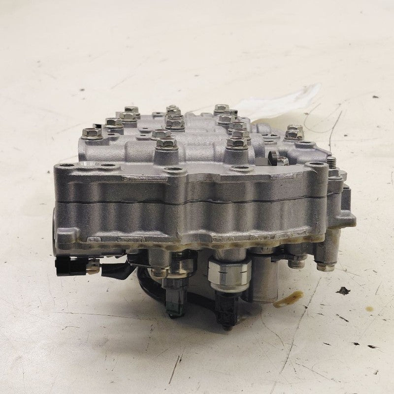 Mitsubishi Outlander   Automatic Transmission Valve Body  2018 2017 20