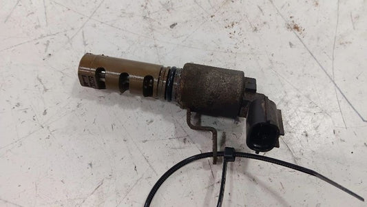 Toyota Scion IQ Variable Timing Gear Oil Control Valve Solenoid Cylinder Head  2