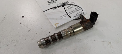 Cadillac SRX Variable Timing Gear Oil Control Valve Solenoid Cylinder 