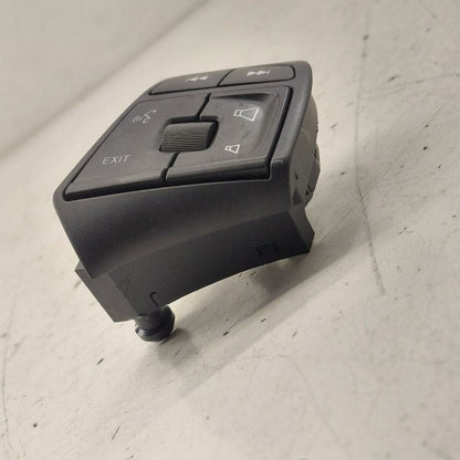 Volvo S60 Steering Wheel Control Switch  2018 2017 2016