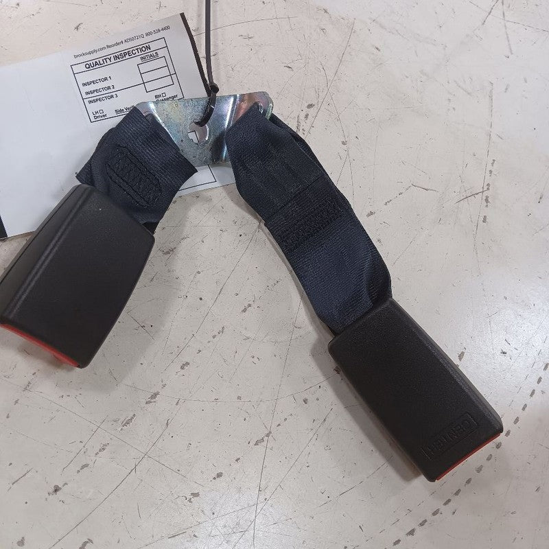Outlander Sport Seat Belt Buckle Latch Right Passenger Rear Back  2022