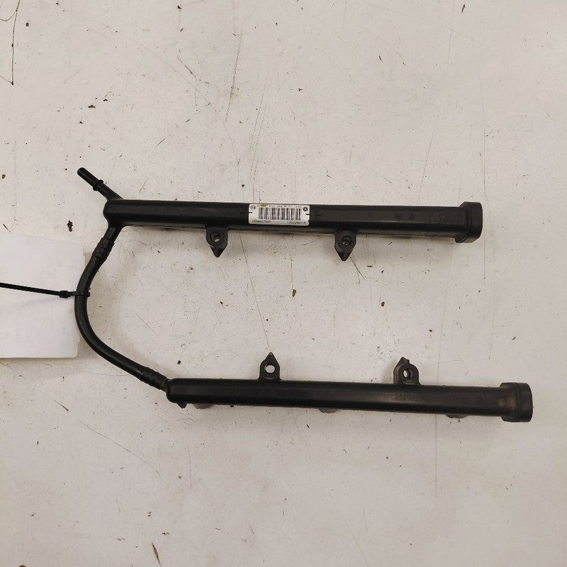 Chrysler 300 Fuel Rail Injection Injector Mount Bar  3.6 2017 2018 201