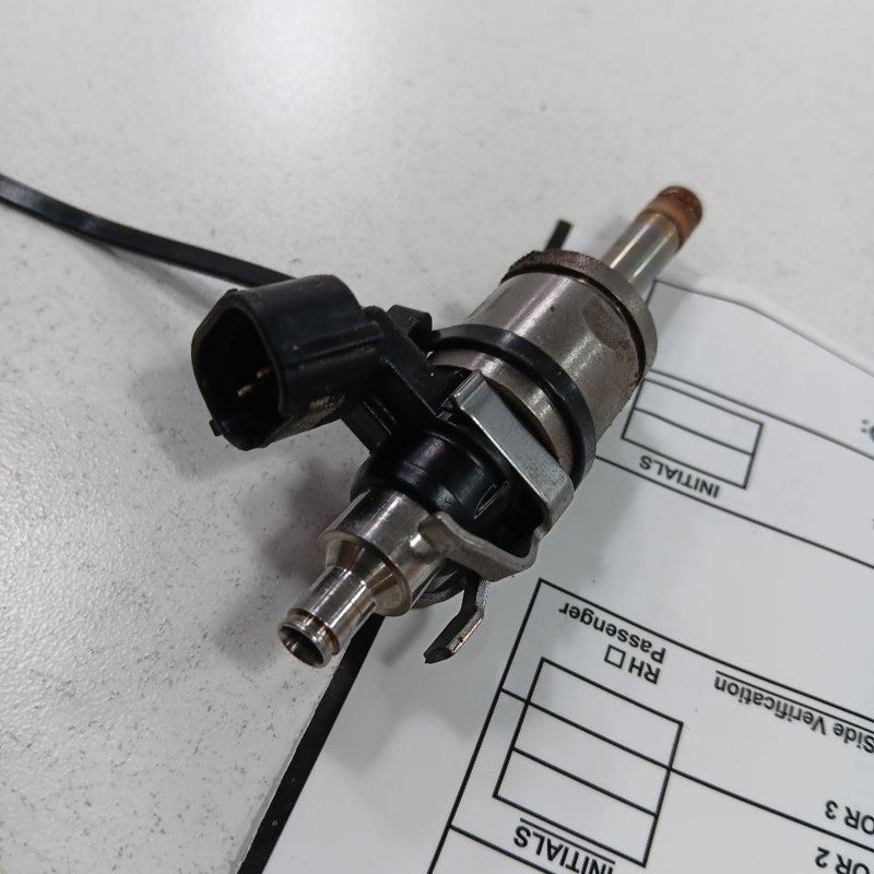 Fuel Injection Injector Fits 16-20 Toyota Yaris