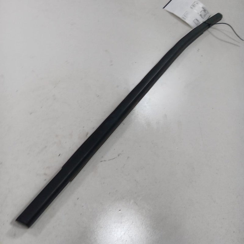 Jeep Compass Door Glass Window Weather Strip Trim Rear Right Passenger