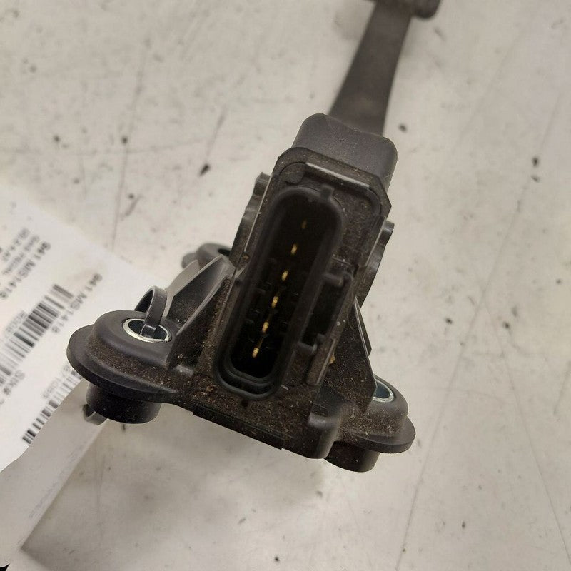 Mitsubishi Outlander   Gas Pedal  2018 2017 2016