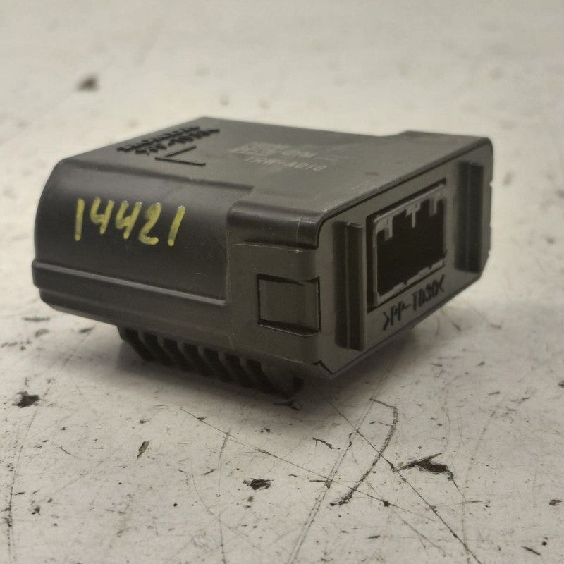 Network Gateway Control Module {171027TRWA010 } 18-21 Honda Clarity