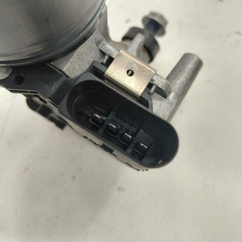 Front Windshield Wiper Motor Fits 16-19 Chevy Volt