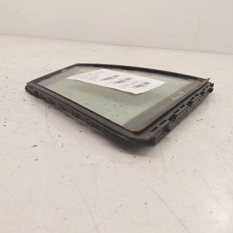 Passenger Right Rear Door Vent Glass Window Fits 16-22 Toyota Prius