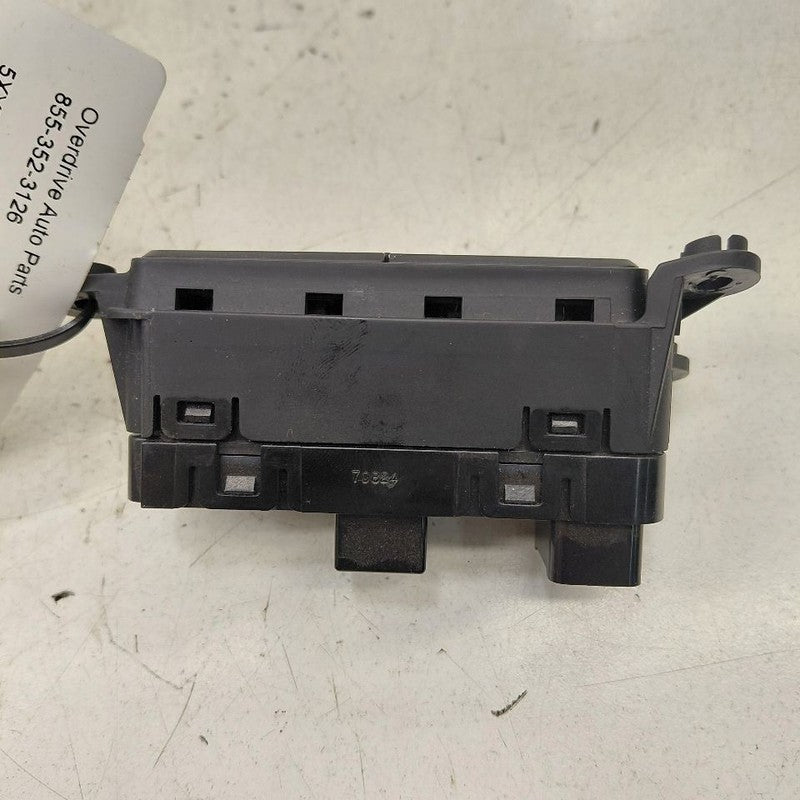 Kia Sorento Fuel Door Switch Gas Cap Cover Lid Release Button Control 
