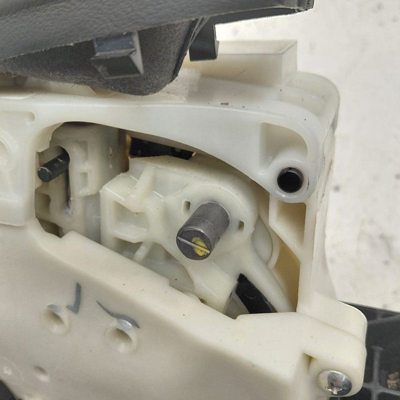 Hyundai Santa Fe Transmission Gear Shifter  2019 2020