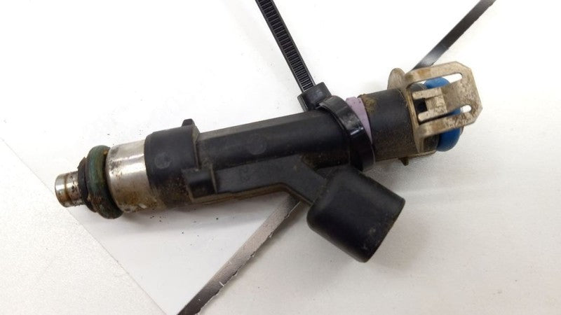 L50113250 Fuel Injection Injector 2.5L Fits 09-13 Mazda 6