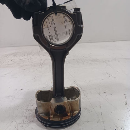 INFINITI QX50 Single Piston With Connecting Rod   2017 2016 2015 2014