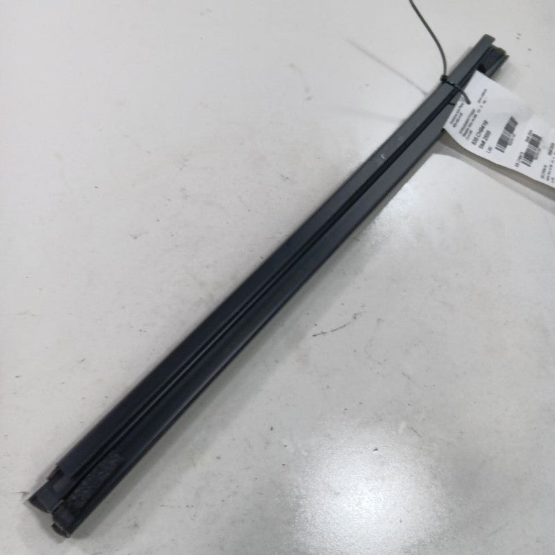 Jeep Compass Right Rear Weather Strip Interior  2018 2019 2020 2021 OE