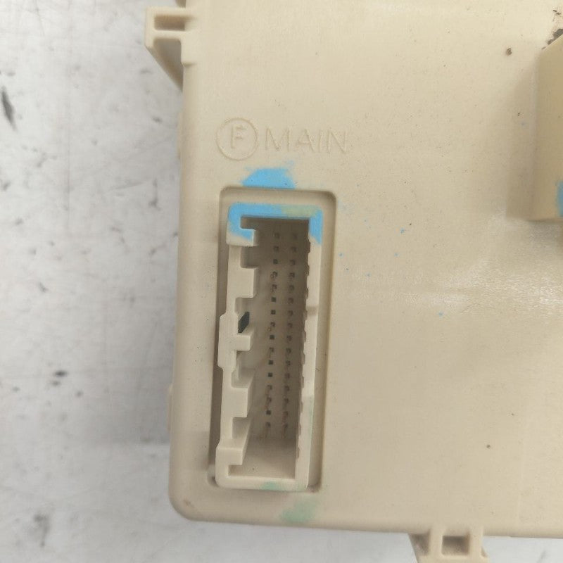 Hyundai Santa Fe Cabin Fuse Box Interior Inner Under Dash  2019 2020
