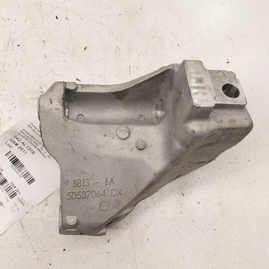 Alfa Romeo Stelvio Passenger Right Side Engine Bracket  2018 2019 2020