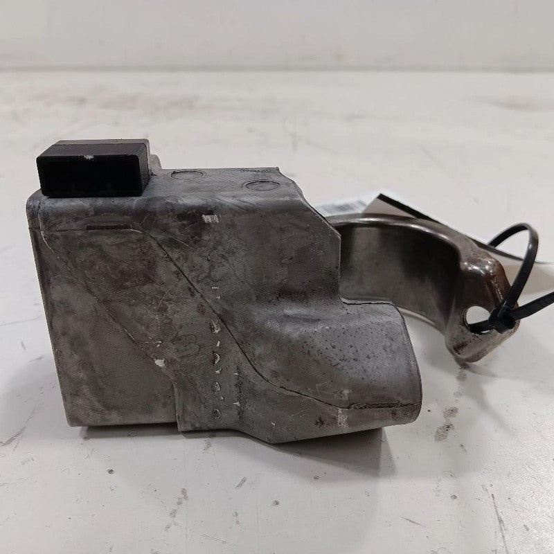 Subaru Legacy Outback Ignition Lock { 45020-02-9 } 2015 2016 2017 OEM