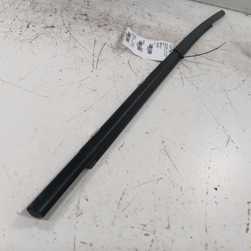 Kia Optima Door Glass Window Weather Strip Trim Rear Right Passenger S