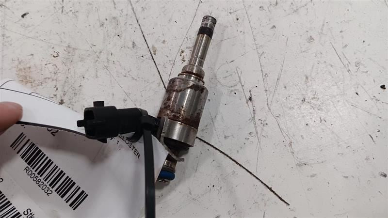 Fuel Injection Injector 1.6L Fits 12-17 ACCENT OEM