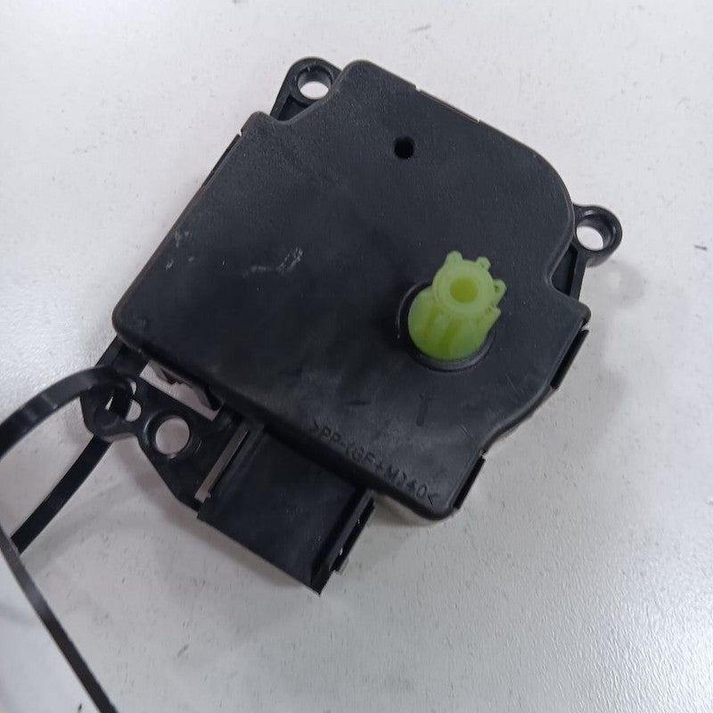 Chrysler 300 Flap Door Motor Heater AC Door Actuator  2015 2016 2017 2