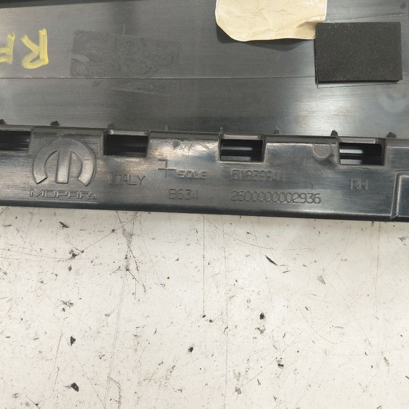 2018 Fiat 500 X Model Passenger Right Front Door Applique Trim {519399