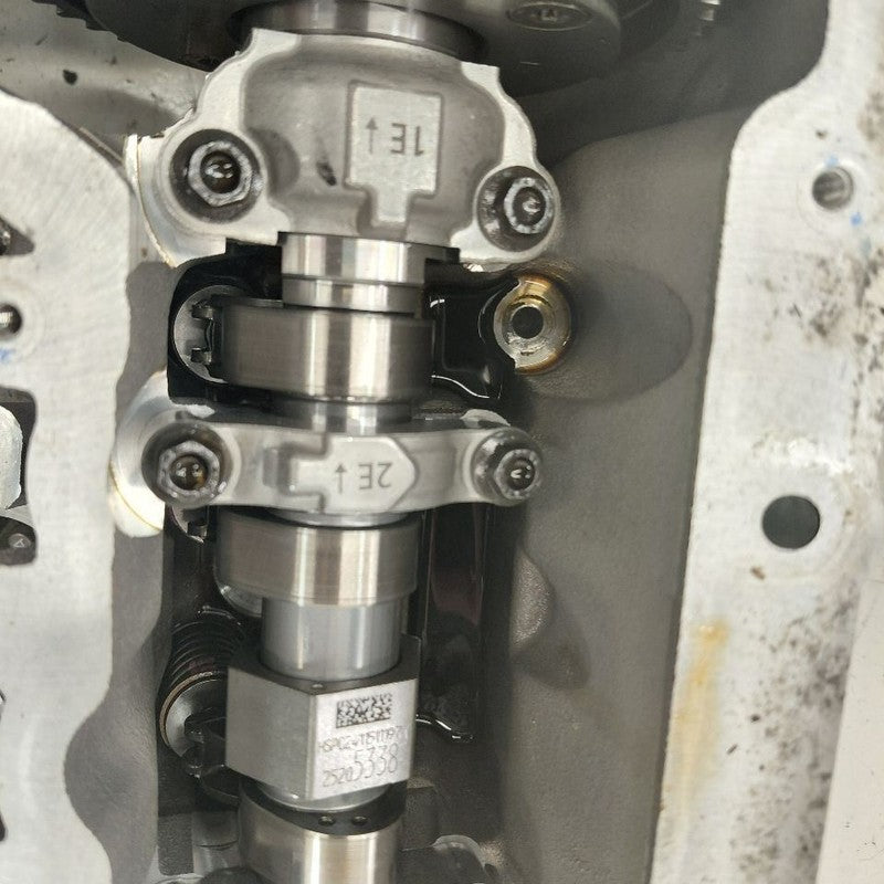 Engine Cylinder Head 1.2L Fits 20-24 Buick Encore GX