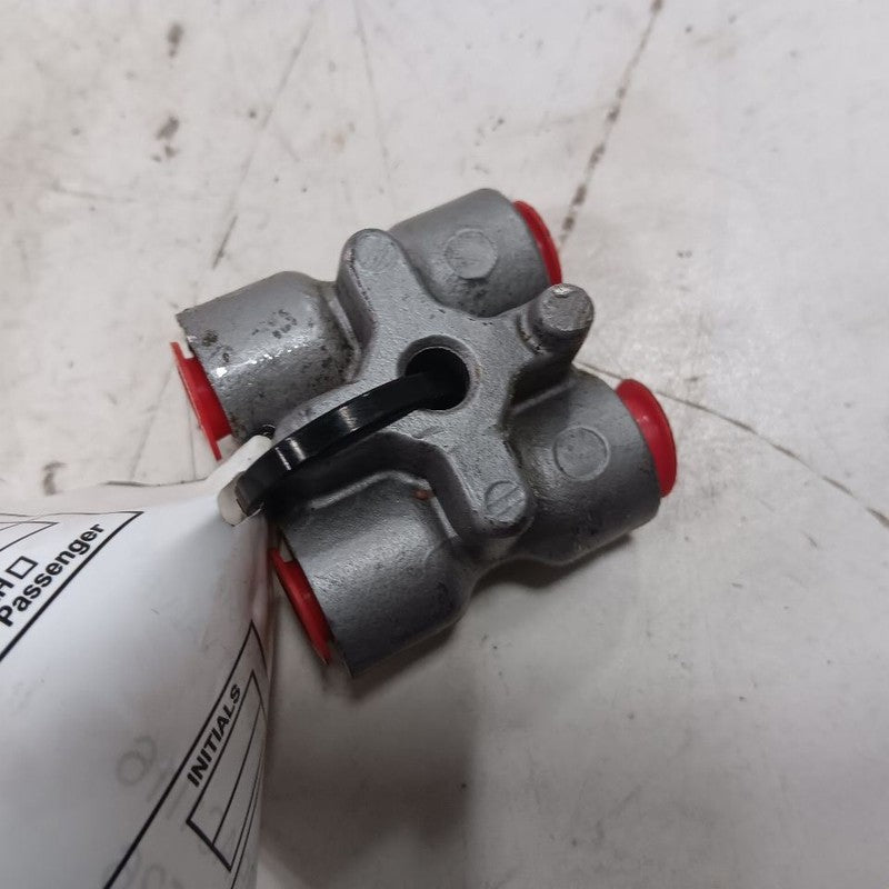 Acura ILX Brake Line Proportioning Valve Junction Splitter  2016 2017 2018