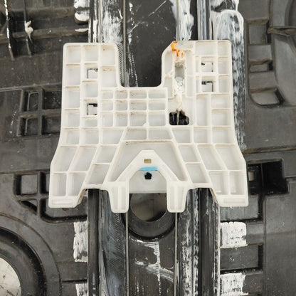 Left Rear Window Regulator Track Thru 06/03/18 Fits 16-19 Kia Sorento