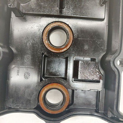 Nissan Rogue Engine Cylinder Head Valve Cover  2.5 2017 2018 2019 OEM