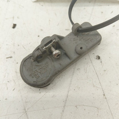 Hyundai Veloster TPMS Tire Pressure Monitor System Sensor  2017 2016 2