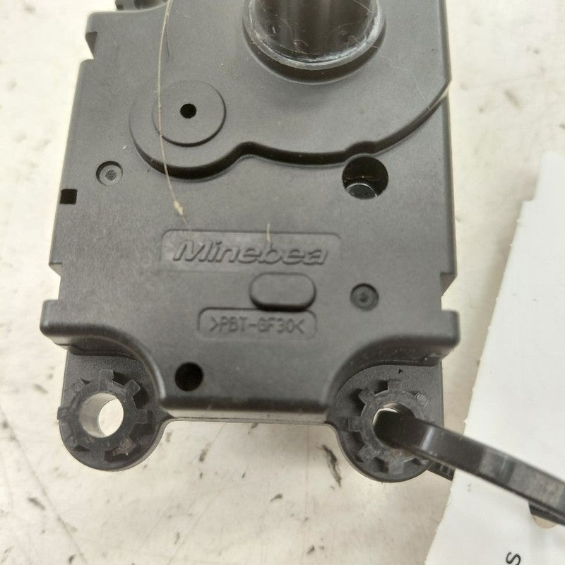 Chevy Equinox Flap Door Motor Heater AC Door Actuator  2024 2023 2022