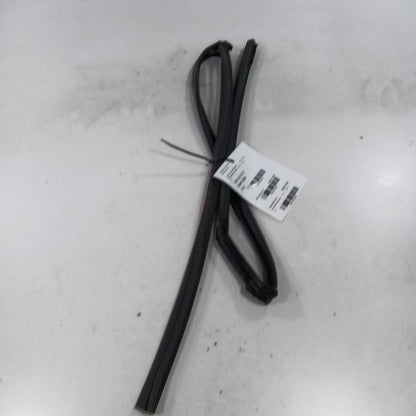 Honda Civic Door Glass Window Seal Rubber Right Passenger Rear Back  2