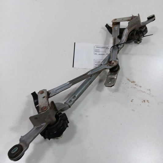 Toyota Yaris Windshield Wiper Transmission Linkage 2020 2019 2018 2017