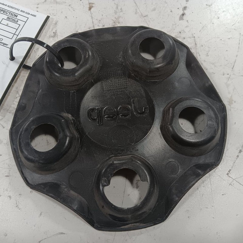 Jeep Renegade Wheel Rim Center Cap   2021 2020 2019 OEM