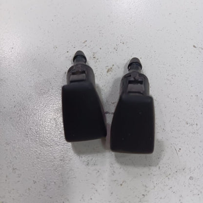 Hyundai Accent Windshield Wiper Washer Fluid Hood Sprayer Nozzles 2017 2016 2015