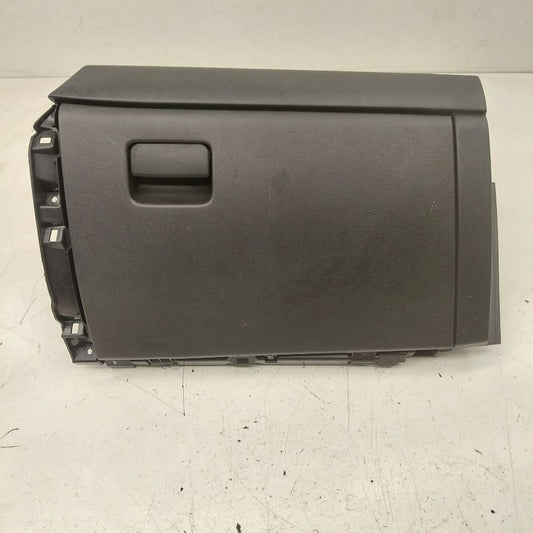 Mitsubishi Outlander   Glove Box Dash Compartment  2018 2017 2016