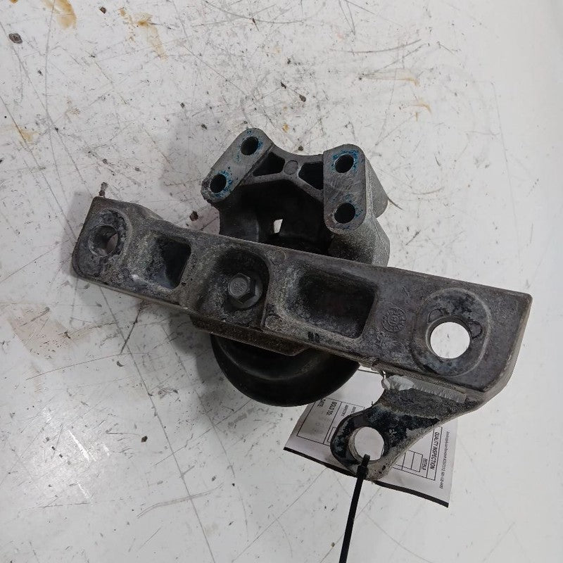 Ford Taurus Engine Motor Mount Right Passenger  2019 2018 2017 2016 20