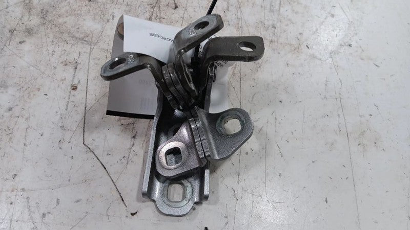 Buick Lacrosse Door Hinge Set Right Rear Passenger  2017 2018 2019